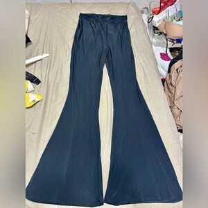 Boohoo Black Plus Slinky Flare Legging | Stretch Pull-On Wide Leg | Size US 15